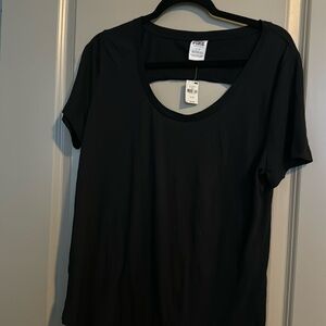 Victoria Secret Pink NWT t-shirt